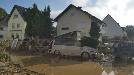 photo 2023-08-08 22-39-54